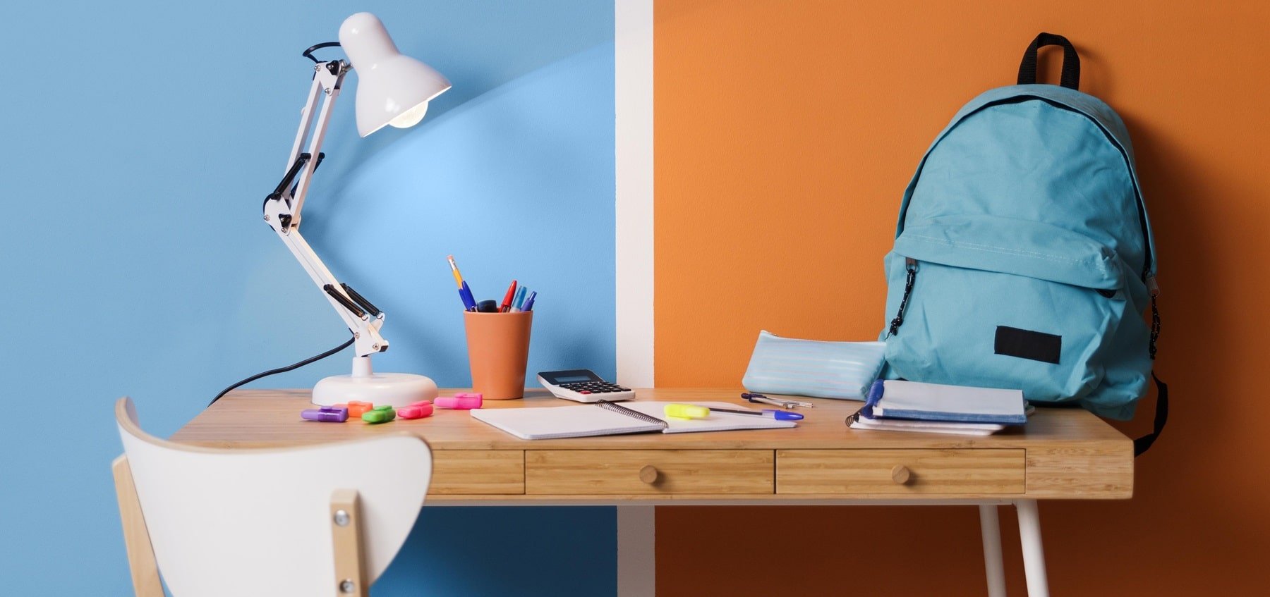 Biurko do pokoju ucznia