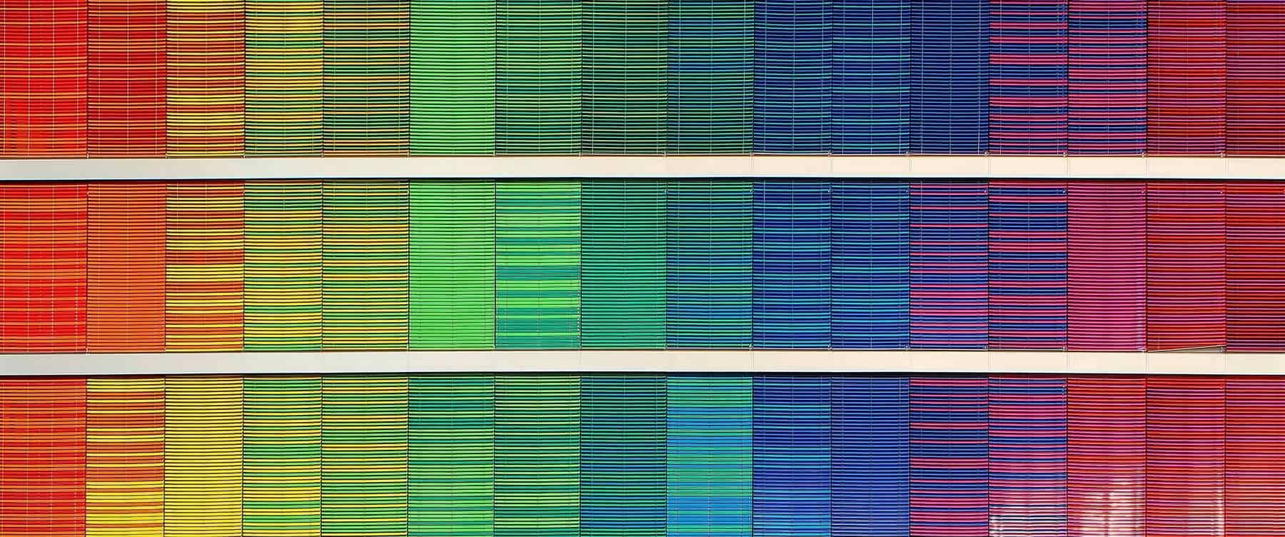 Letnie kolory w aranżacji wnętrz