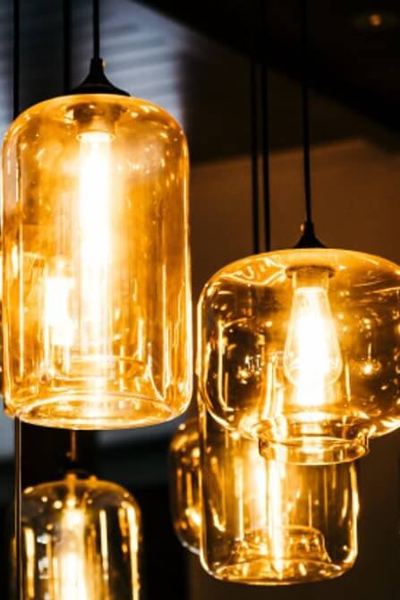 Oświetlenie białych pomieszczeń